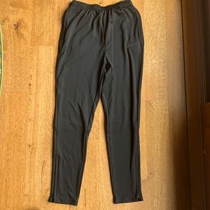 Boys Nike Large Athletic Jogger